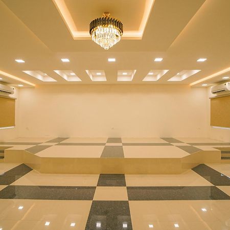 Tpc Camphor Otel Tiruchirappalli Dış mekan fotoğraf