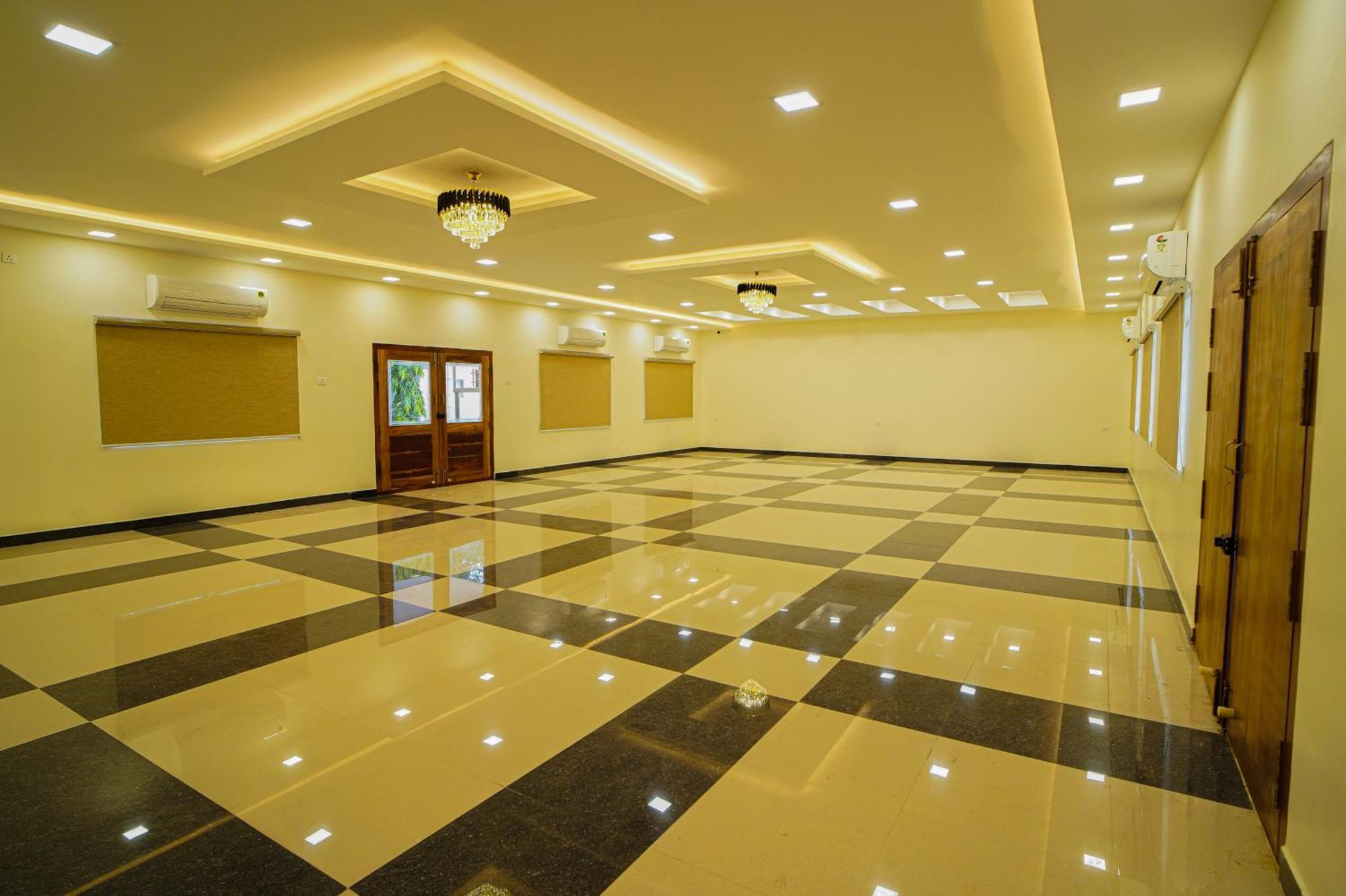 Tpc Camphor Otel Tiruchirappalli Dış mekan fotoğraf