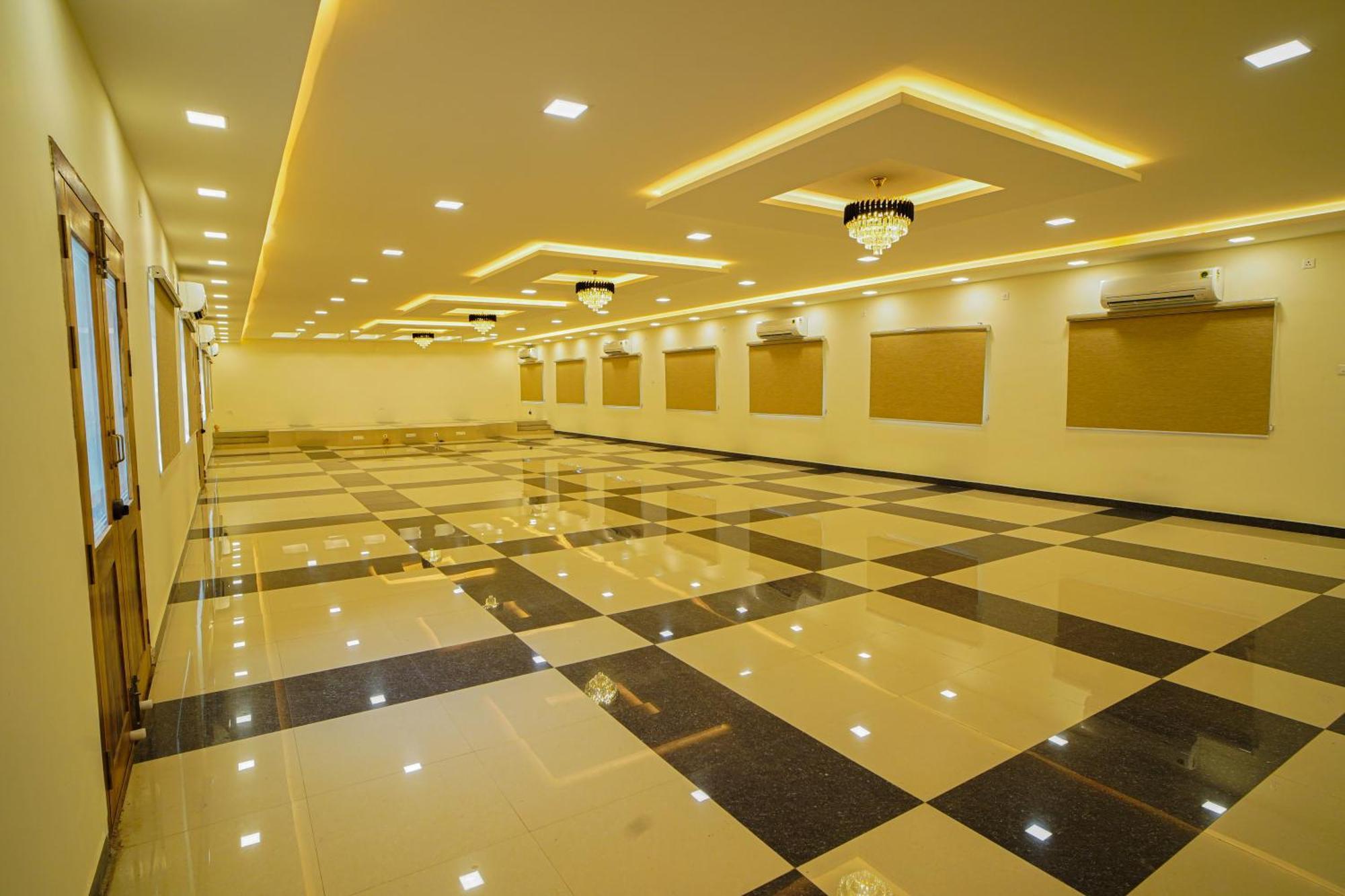 Tpc Camphor Otel Tiruchirappalli Dış mekan fotoğraf