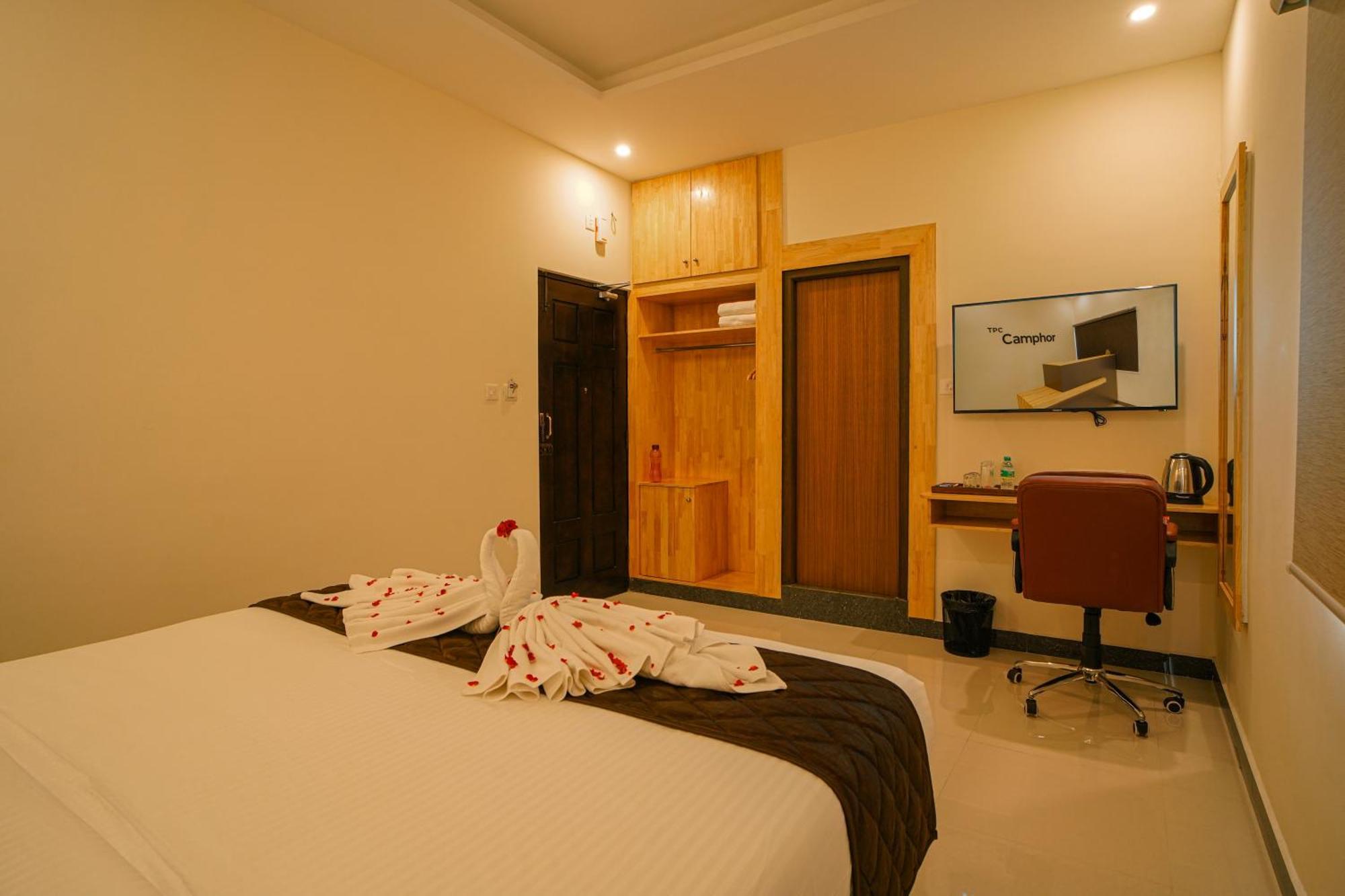 Tpc Camphor Otel Tiruchirappalli Dış mekan fotoğraf